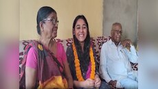 यूपीएससी में सफलता के बाद श्रुति मोदी पहुंची नानी के घर, परिवार ने किया भव्य स्वागत