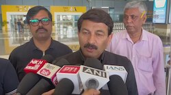 नीतीश कुमार 'विकास पुरुष', तेजस्वी को समझ नहीं आएगी यह बात: पटना पहुंचे मनोज तिवारी का विपक्ष पर तीखा हमला