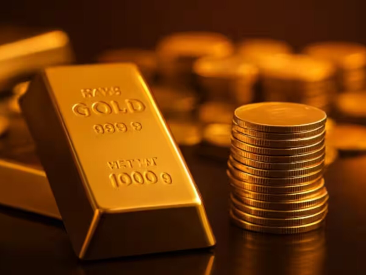 Gold faces worst month in 17 years amid strong dollar pressure | Gold ...
