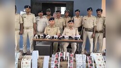 गिरिडीह पुलिस ने किया शराब फैक्ट्री का भंडाफोड़, 34 पेटी और ट्रैक्टर भर बोतलें जब्त