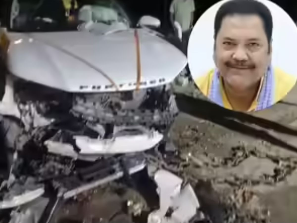 BJP MLA Rajiv Kumar Singh Car accident in Ganga Expressway at Hardoi ...