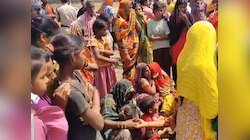 Saran News: मांझी में मातम, गेहूं लदा ट्रैक्टर पलटने से दो युवकों की दर्दनाक मौत