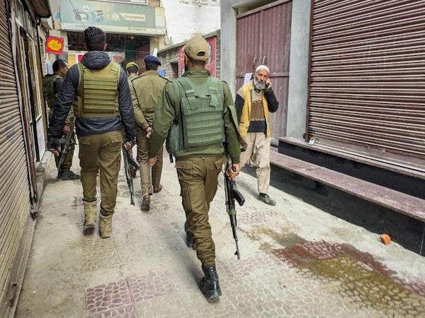 Jammu Kashmir State Investigation Agency action in Doctor Terror Module case, chargesheet filed against 10 people