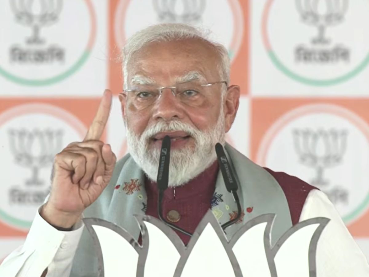 I ate jhalmuri, the chili hit TMC... Modi said on voting day in Bengal, sweets will be distributed on May 4