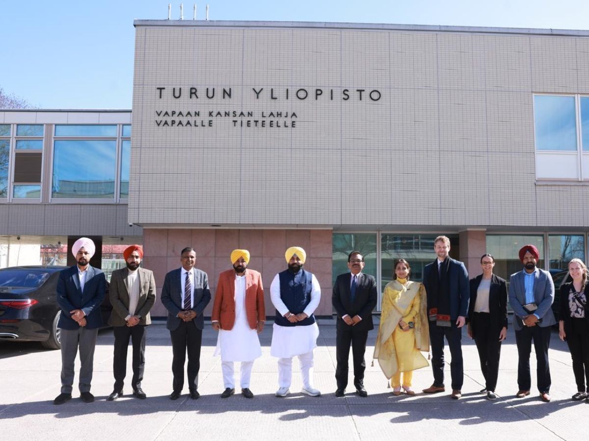 Punjab Chief Minister Bhagwant Singh Mann with teachers.