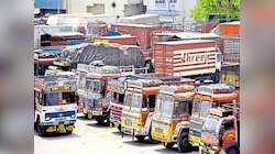 सावधान दिल्ली वाले! ट्रकों का चक्का जाम, फल, दवा और दूध की सप्लाई पर मंडराया संकट