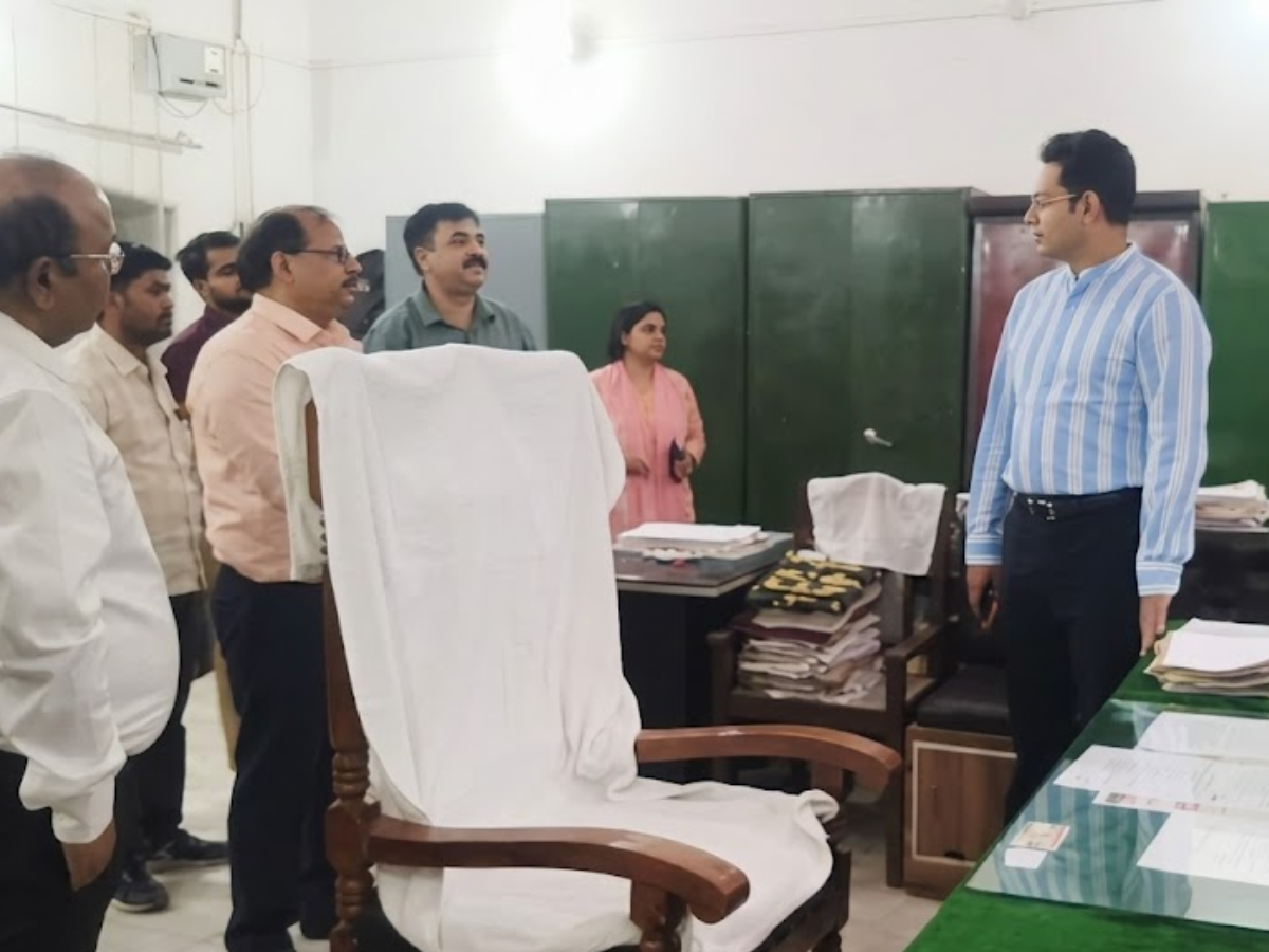 जिलाधिकारी सैमुअल पॉल एन जिलाधिकारी सैमुअल पॉल एन