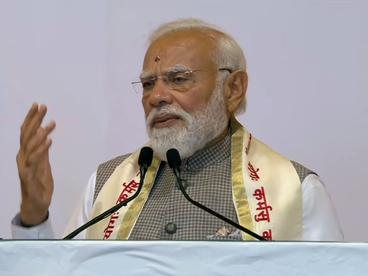 'समाज सरकार से भी शक्तिशाली, इसलिए...', आर्ट ऑफ लिविंग कार्यक्रम में चुनावी नतीजों का जिक्र कर ऐसा क्यों बोले पीएम मोदी? 'समाज सरकार से भी शक्तिशाली, इसलिए...', आर्ट ऑफ लिविंग कार्यक्रम में चुनावी नतीजों का जिक्र कर ऐसा क्यों बोले पीएम मोदी?
