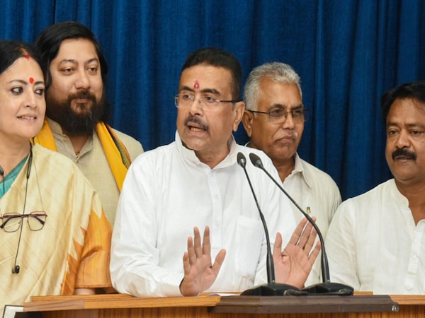  Suvendu Adhikari 