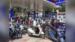 पेट्रोल-डीजल के रेट में 3 रुपये से ज्यादा की बढ़ोतरी, देखें इस पर क्या बोले लोग?