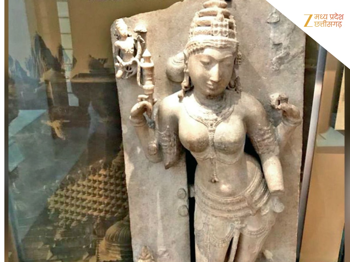 धार में नहीं, लंदन के म्यूजियम में है भोजशाला की वाग्देवी की असली ...