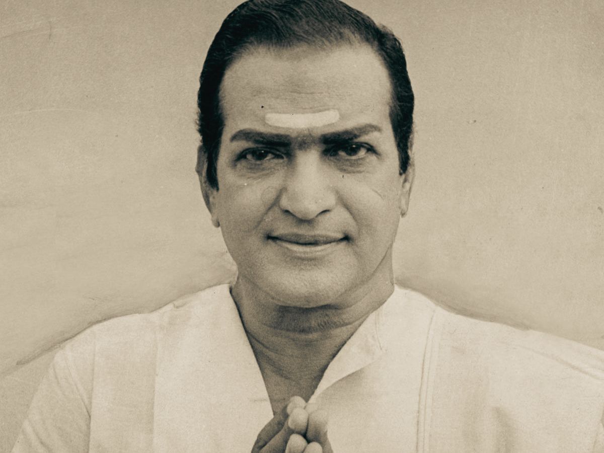 Taraka Rma Rao 72 Year Old South Superstar Nandamuri Taraka Rama Rao Played Lord ...