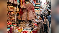 दुल्हन का लहंगा हो या दूल्हे की शेरवानी, भारत के इस बाजार में मिलता है सब कुछ!
