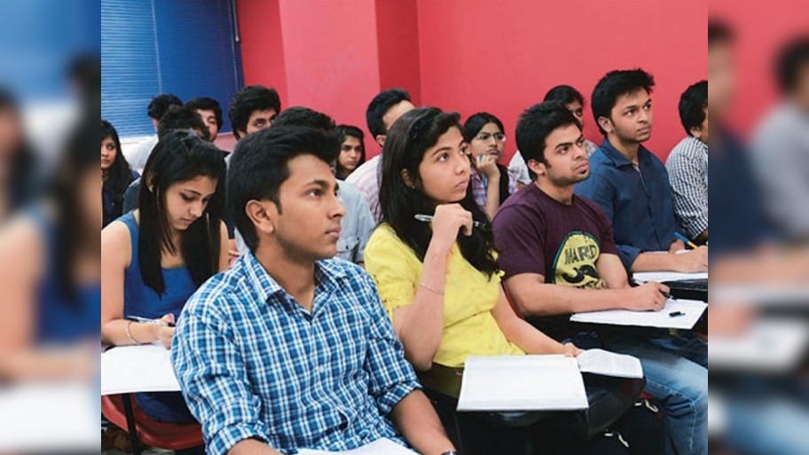 UP DELED में दाखिला का इंतजार खत्म! 2.34 लाख सीटों पर एडमिशन के लिए आवेदन की तारीख का ऐलान, सितंबर से क्लासेस