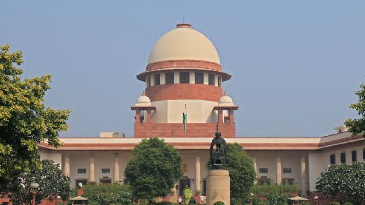 जबरन नहीं बचाई जा सकती टूटी शादी... 15 साल से अलग रह रहे डॉक्टर दंपति का तलाक बरकरार, SC ने वैवाहिक जीवन को बताया क्रूरता