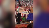 'कहीं भी हाथ लगाओगे तो धो दूंगी...' मंच पर छेड़खानी करने वाले को डिंपल चौधरी ने सरेआम जड़ा थप्पड़!