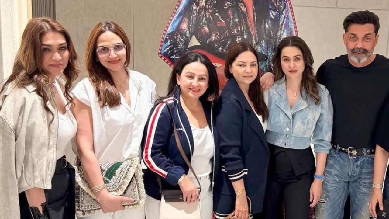 भाई बॉबी देओल की फैन हुईं बहन ईशा देओल, ‘बंदर’ देखने के बाद बोलीं- ‘आप एक उम्दा एक्टर हैं’