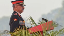 US-ईरान के बीच 'पोस्टमैन' बना पाकिस्तान? पूर्व सेना प्रमुख नरवणे की तल्ख टिप्पणी