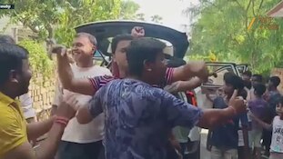 Video: वैभव सूर्यवंशी का टीम इंडिया में हुआ सेलेक्शन तो झूम उठे लोग, पिता बोले- मेहनत का फल मिला