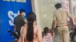 'होगा थानेदार तू...' गाने पर मुजफ्फरपुर के SHO ने पत्नी-बच्चे संग वर्दी में बनाई रील
