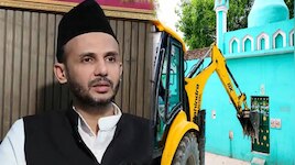 150 साल पुरानी मस्जिद पर चला बुलडोजर, सांसद बर्क ने उठाए गंभीर सवाल