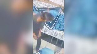 कानपुर में गेट फांदकर BJP नेत्री के घर घुसा चोर, सोते वक्त बगल से मोबाइल और लाखों रुपये उठाकर हुआ फुर्र 