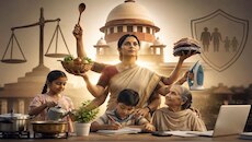 इंश्योरेंस कंपनियां गृहिणी के योगदान को कैसे आंकती थीं? SC ने कैसे बदला पूरा गणित