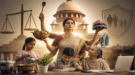 इंश्योरेंस कंपनियां गृहिणी के योगदान को कैसे आंकती थीं? SC ने कैसे बदला पूरा गणित