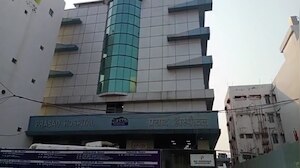 Muzaffarpur: प्रसाद हॉस्पिटल को लेकर बड़ा खुलासा, नियमों को ताक पर रखकर बना था अस्पताल, नक्शे में ICU का जिक्र तक नहीं