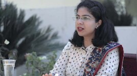 कौन हैं IAS सौम्या पांडे ? महज 23 साल की उम्र में बनीं अफसर, अब मिली नई जिम्मेदारी