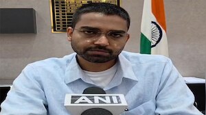 विधान परिषद तो नहीं जा पाए दीपक प्रकाश, अब उपेंद्र कुशवाहा के सामने बेटे का मंत्री पद बचाने का आखिर क्या है रास्ता?