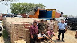 बिहार के भोजपुर में पकड़ाया 1.35 करोड़ की शराब से भरा ट्रक, दो तस्कर गिरफ्तार