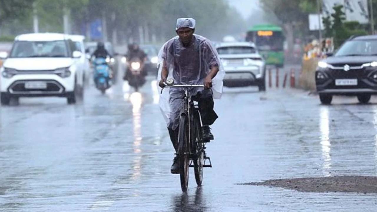 गर्मी से राहत की खुशखबरी या नई मुसीबत? IMD ने जारी किया 'येलो' अलर्ट, जानें अगले 3 दिन कैसा रहने वाला है मौसम