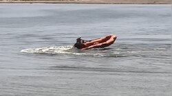 यमुना में डूबती किशोरी को बचाने कूदा युवक, एक की बची जान;दूसरी किशोरी और युवक लापता