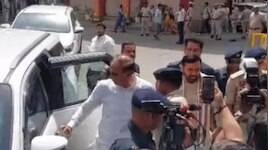 रोहतक अग्निकांड, सीएम नायब सैनी ने पीड़ितों से की मुलाकात, राहत के दिए निर्देश