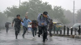 आज बदलेगा मौसम का मिजाज! कहीं आंधी तो कहीं मूसलाधार बारिश, IMD ने जारी किया अलर्ट