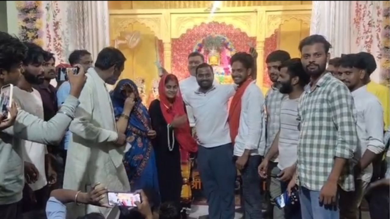 हीरा नजमा बनीं हिमांशी कुमारी, प्रेमी अतुल कुमार के साथ हिंदू रीति-रिवाज से किया विवाह