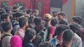 Katihar News: बिहार पुलिस सिपाही भर्ती के परीक्षार्थियों ने राजधानी ट्रेन में जबरन घुसने की कोशिश की, RPF को करना पड़ा लाठीचार्ज