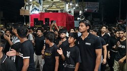 होली पर मस्जिद तो मुहर्रम जुलूस के रास्ते ढक दिया गया मंदिर; जनता के सवाल वो ही हैं?