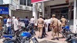 हरदोई में ताबड़तोड़ एक्शन! बेसमेंट में चल रहे कोचिंग सेंटर और लाइब्रेरी सील किए 
