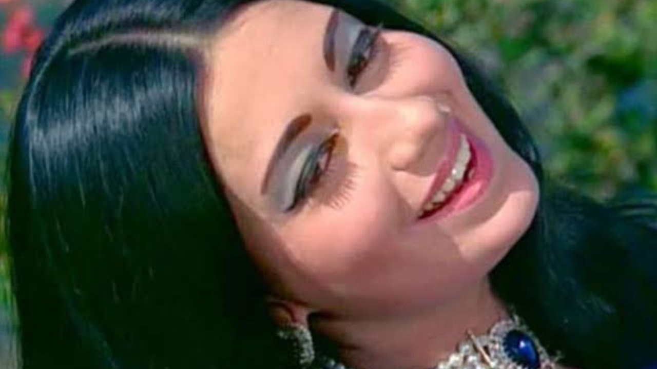 60s की सेंसेशनल एक्ट्रेस...जिसने 6 साल की 19 फिल्में, फिर पति के लिए छोड़ा करियर; बेटियों के लिए की बगावत