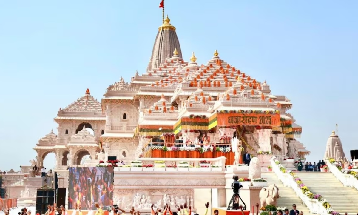 राम मंदिर दान चोरी मामला: 8 आरोपियों के घर पुलिस की छापेमारी, बरामद हुए कई लाख कैश