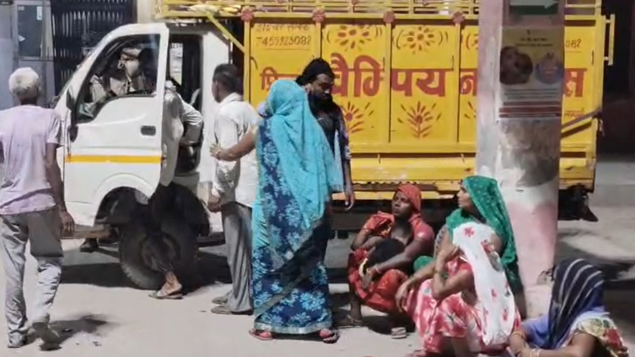हरदोई में दर्दनाक सड़क हादसा: अज्ञात वाहन ने बाइक को मारी टक्कर, दो दोस्तों की मौत, तीसरा जिंदगी की जंग लड़ रहा