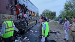  यमुना एक्सप्रेसवे पर वोल्वो बस और ट्रेलर में जोरदार भिड़ंत, 4 की मौत,  20 घायल