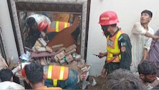 पढ़ाई के दौरान मौत का मंजर! PAK में ट्यूशन सेंटर की छत ढही, 14 बच्चों की दर्दनाक मौत