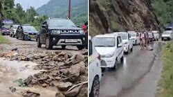देश में मानसूनी आफत: डोडा में बादल फटने से तबाही, झमाझम बारिश से मुंबई कराही