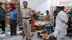 Delhi की फैक्ट्री में थिनर से मिटाई जा रही एक्सपायरी डेट, NHRC और पुलिस ने मारा छापा
