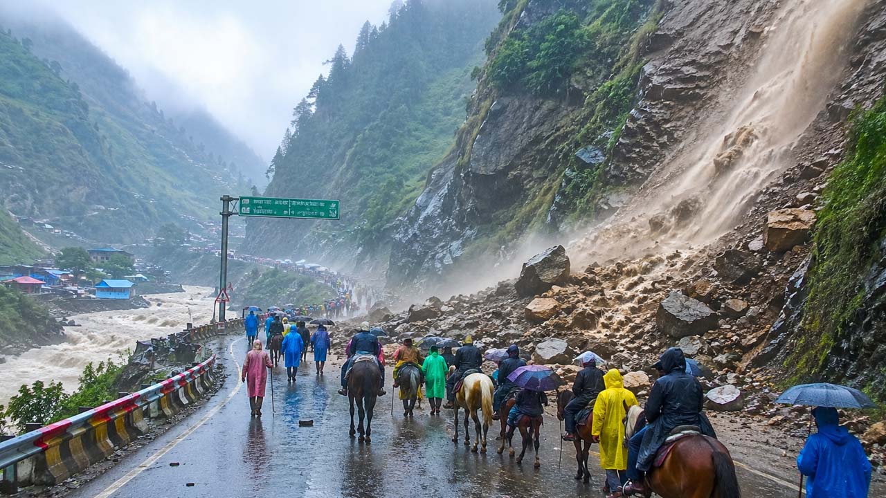 दिल्ली समेत कई राज्यों में आज मूसलाधार बारिश का खतरा, अमरनाथ यात्रा पर मौसम का 'अटैक'! IMD ने जारी किया बड़ा अलर्ट