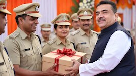 बंगाल में होगा खाकी का सम्मान, CM सुवेंदु पुलिस अफसरों के जन्मदिन पर भेजेंगे कार्ड 