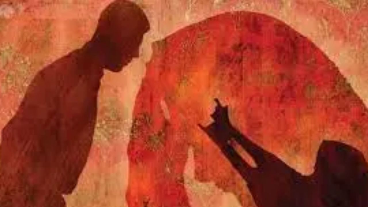 इटावा: नाबालिग छात्रा को डरा-धमकाकर गोवा ले जाने और धर्मांतरण की कोशिश का मामला, 4 गिरफ्तार